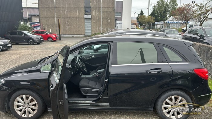 Mercedes-Benz Classe B 180